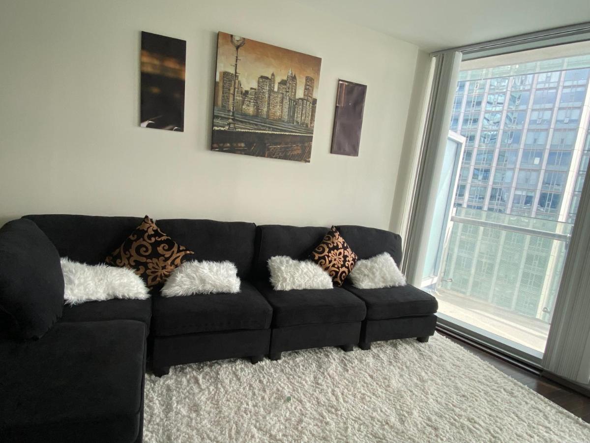 Cozy 2 Bedroom Free Parking Downtown Toronto 1Min Scotiabank Arena Tff Cn Tower Rogers Centre Union Station Buitenkant foto