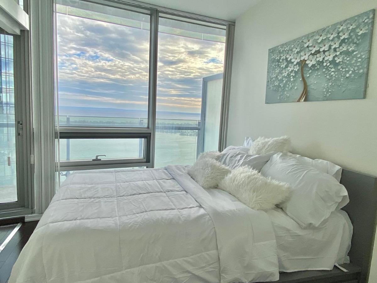Cozy 2 Bedroom Free Parking Downtown Toronto 1Min Scotiabank Arena Tff Cn Tower Rogers Centre Union Station Buitenkant foto